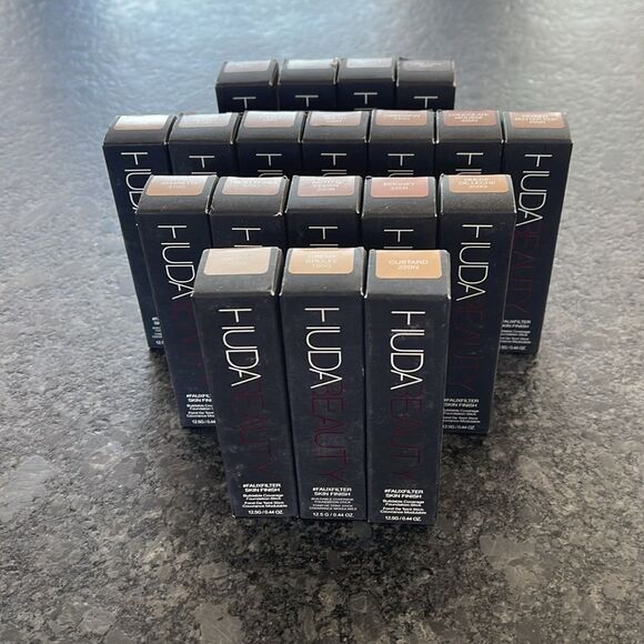 Huda #Fauxfilter Skin Finish Buildable Coverage Foundation Stick 34 shades 🌈 NEW - Picture 3 of 12